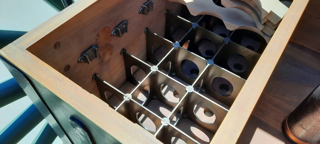 3.2 Field Gun Limber bronze dividers