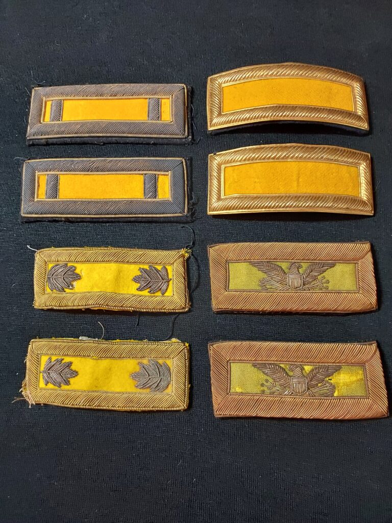 Cavalry shoulder straps
