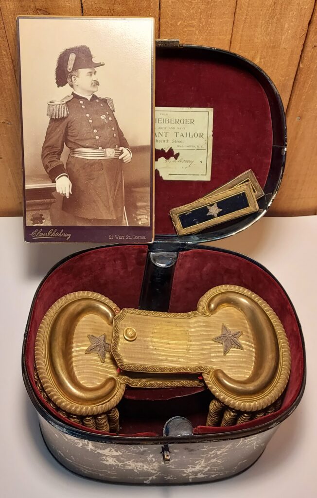 Brigadier General shoulder knots