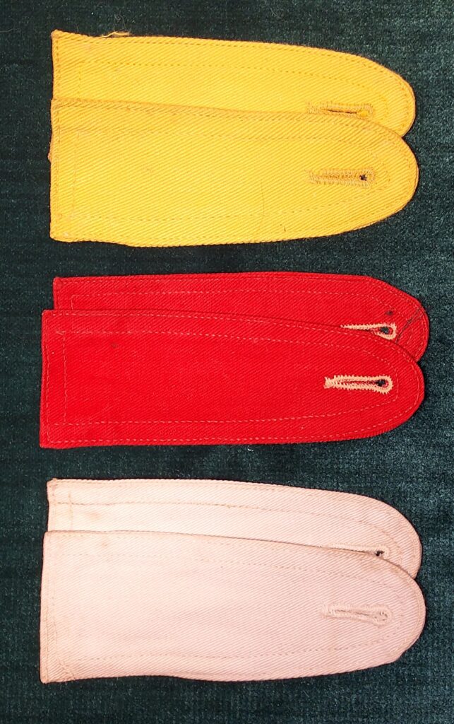 Period shoulder tabs insignia